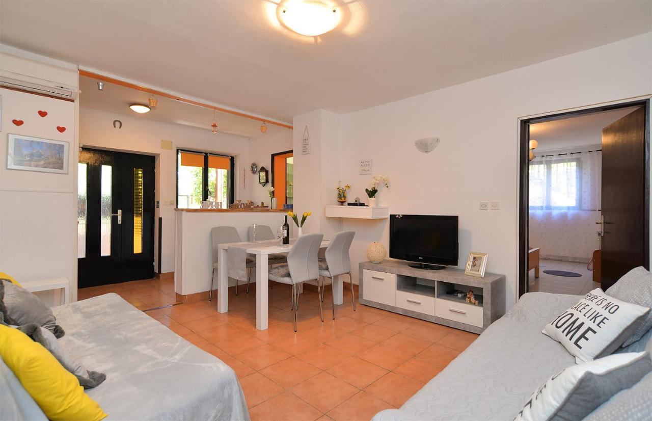 Apartment Dulijana 2042 Pola Esterno foto