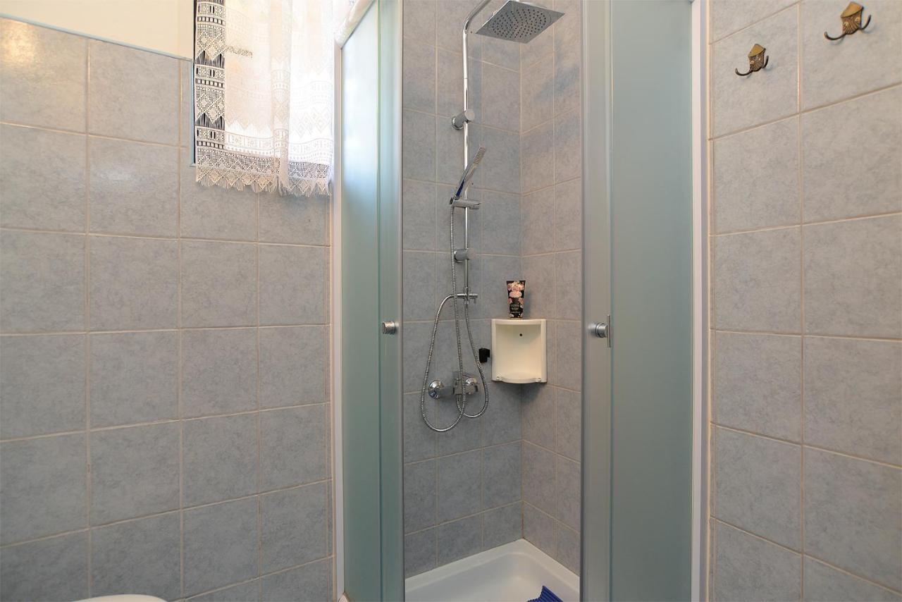 Apartment Dulijana 2042 Pola Esterno foto